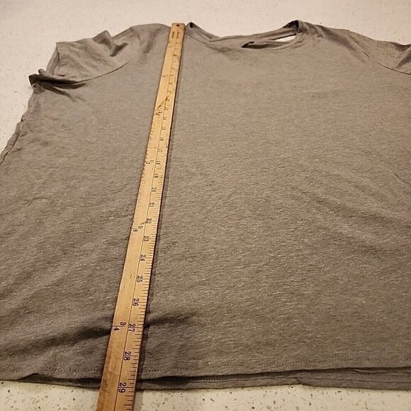lane bryant 4X 26 28 Gray Keyhole Back T Shirt Short Sleeve - Picture 3 of 5